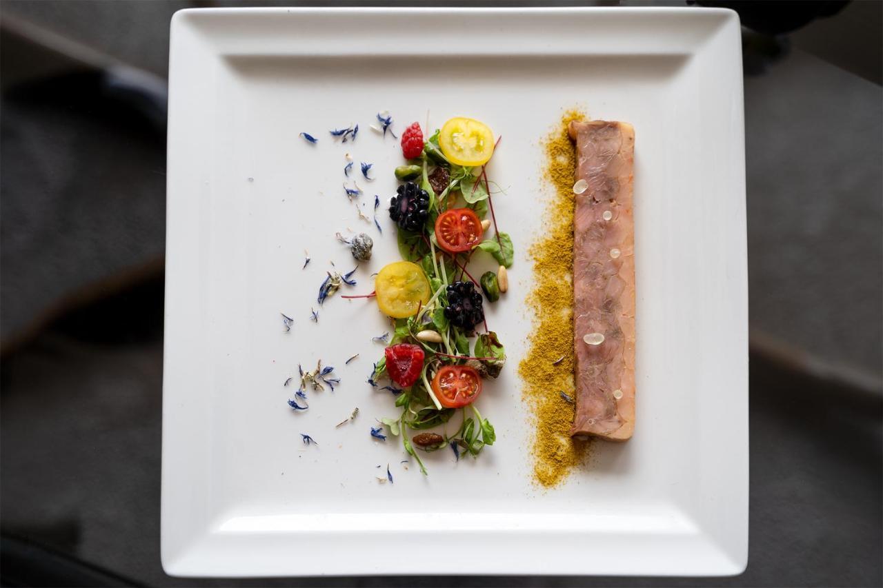 Grand Hotel Campione Campione dʼItalia Esterno foto Foie gras