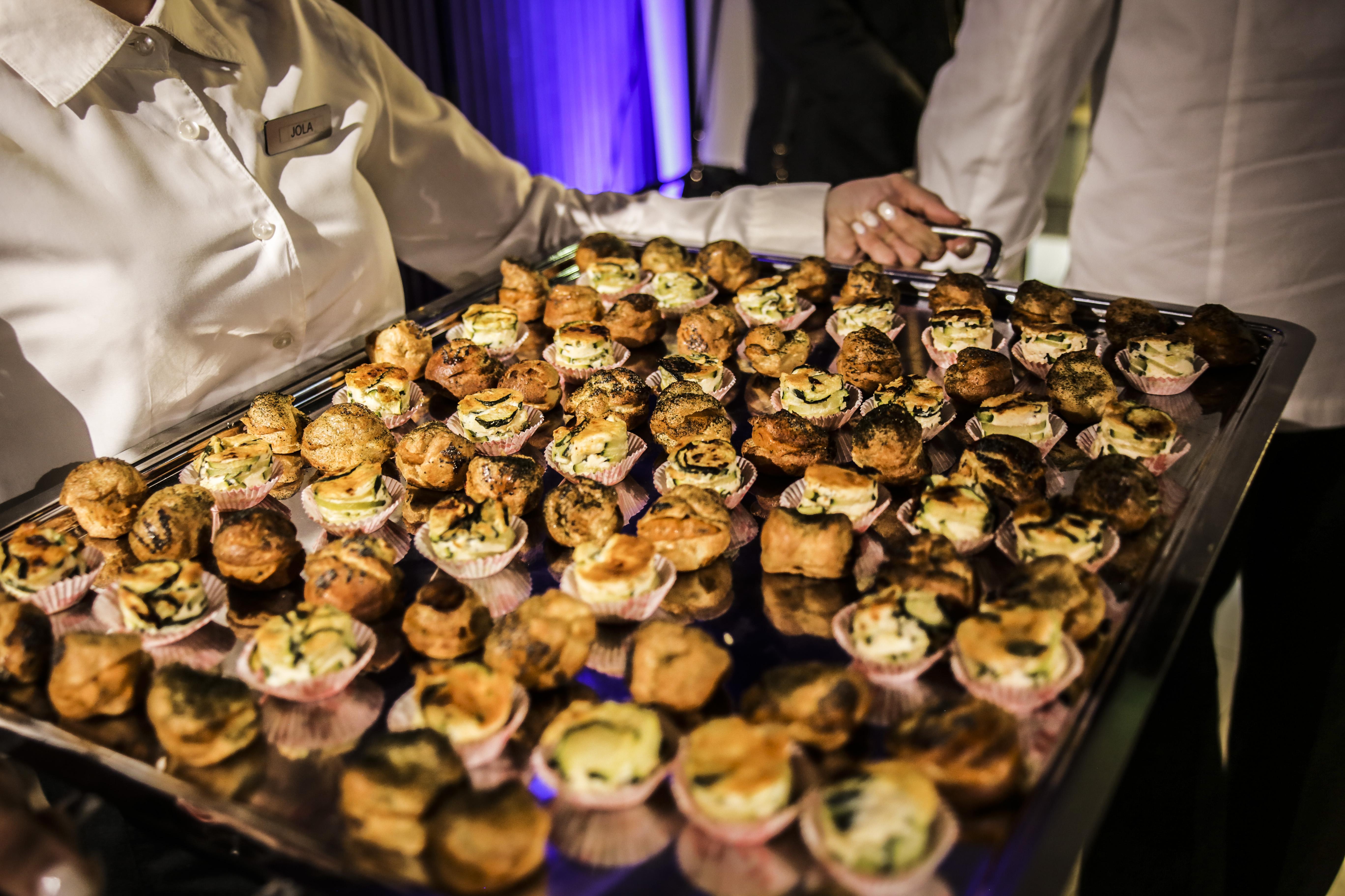 Grand Hotel Campione Campione dʼItalia Esterno foto Canapés