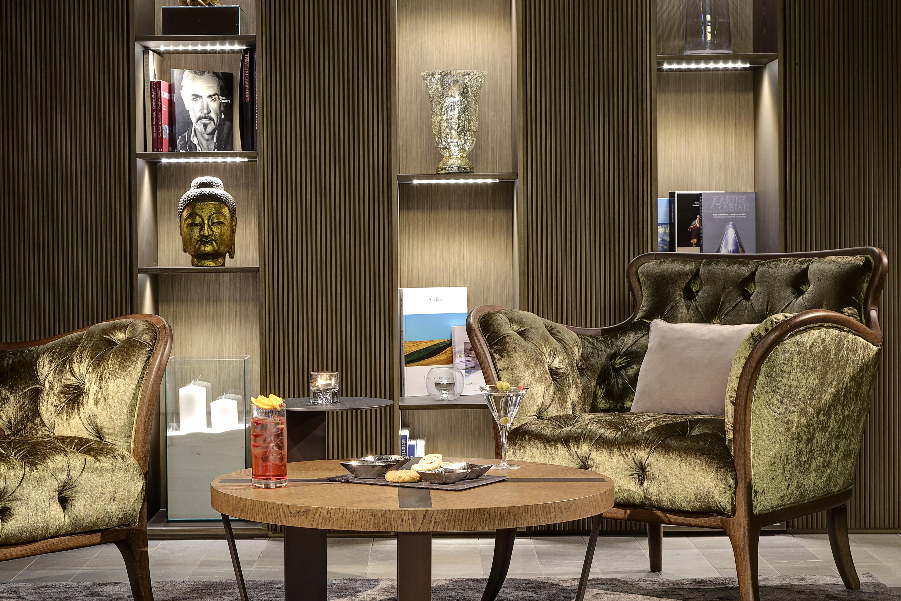 Grand Hotel Campione Campione dʼItalia Esterno foto The Library